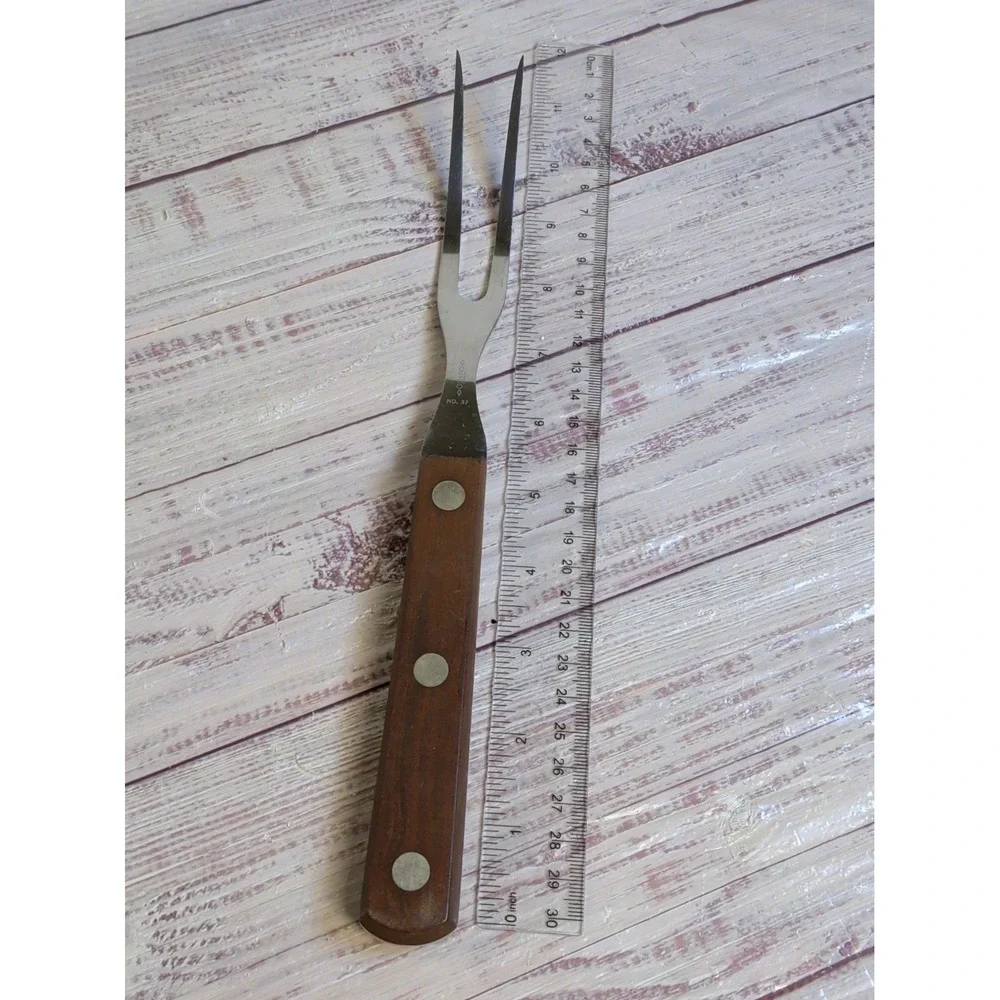 VINTAGE Cutco Stainless Steel 37 Classic Brown 2 Prong Fork Carving Fork USA